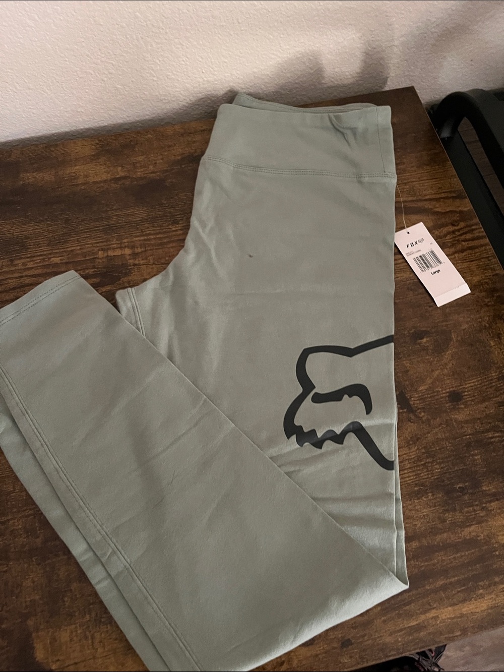 Women’s Large Fox Racing Sage Green Leggings with Fox Head Logo